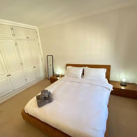 ロンドンWonderful Baker Street Flat!アパートメント エクステリア 写真